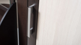 Современная прихожая для узкого коридора BTS Ксения