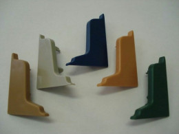 Комплект заглушек к плинтусу вставочному