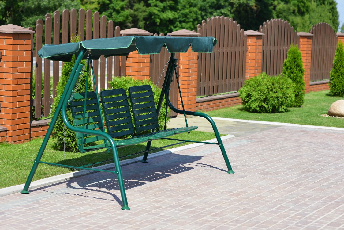 Качели садовые "Стандарт NOVA-2" (пластиковое сидение) 