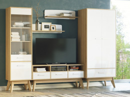 Шкаф-витрина Милана Радиорамма 2105.М2