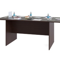 Письменные столы для кабинета